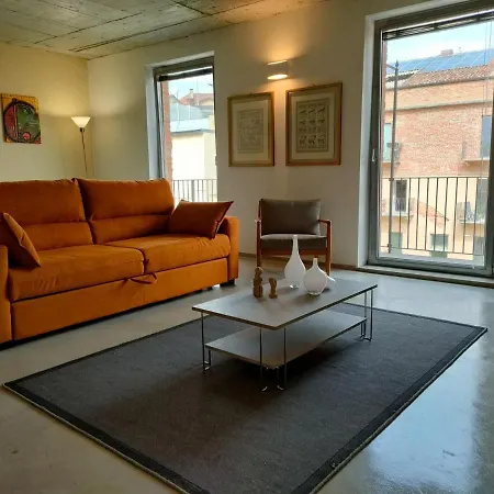Recinto Nobili 4 - Private Parking Vista Cortile Asti
