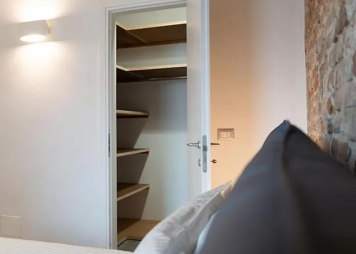 Apartament Recinto Nobili 4 - Private Parking Vista Cortile Asti