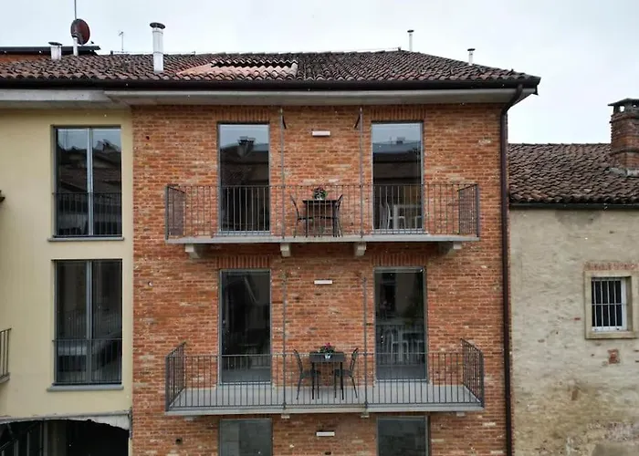Recinto Nobili 4 - Private Parking Vista Cortile * Asti