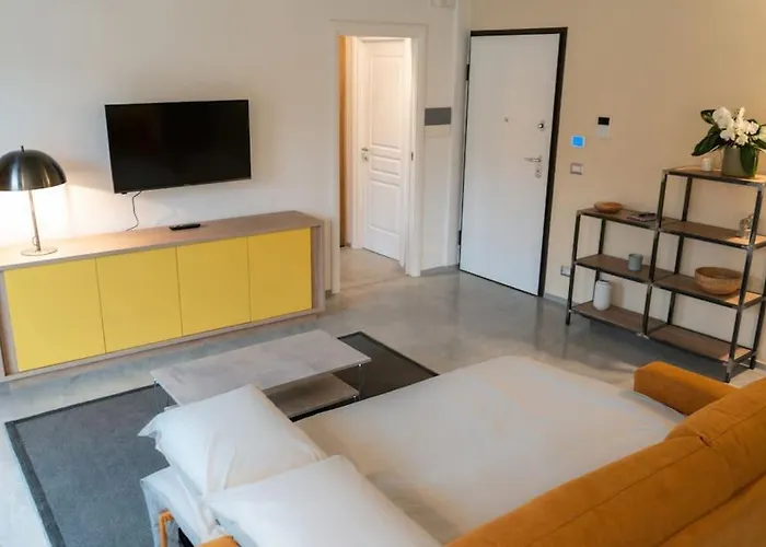 Recinto Nobili 4 - Private Parking Vista Cortile Apartament Asti