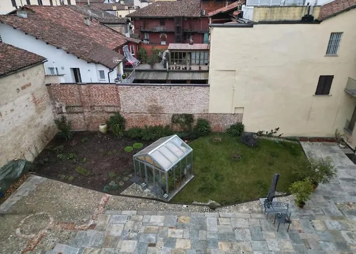 Recinto Nobili 4 - Private Parking Vista Cortile Asti
